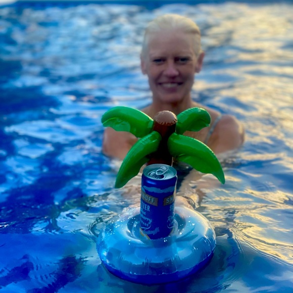 Meet your Posher, Michelle - Picture 1 of 1